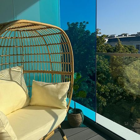 4Summer Kolobrzeg Apartamenty White Blue Sauna & Fitness & Parking 100 Metrow Do Pieknej Szerokiej Piaszczystej Plazy, Wspanialy Widok Z Duzego Tarasu! 100 Meter Zu Einem Schoenen Breiten Sandstrand, Herrliche Aussicht Von Einer Grossen Terrasse! Extérieur photo