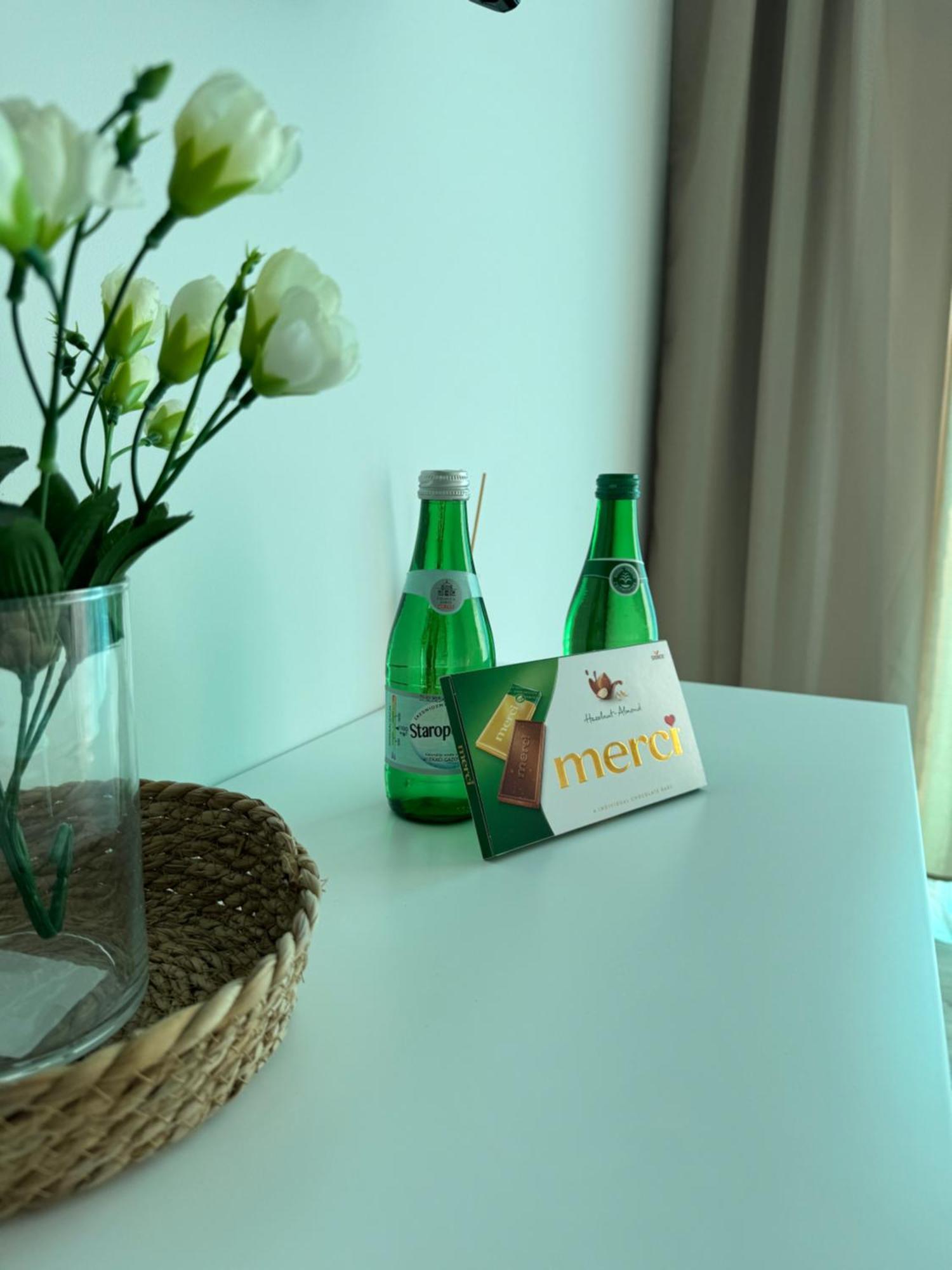 4Summer Kolobrzeg Apartamenty White Blue Sauna & Fitness & Parking 100 Metrow Do Pieknej Szerokiej Piaszczystej Plazy, Wspanialy Widok Z Duzego Tarasu! 100 Meter Zu Einem Schoenen Breiten Sandstrand, Herrliche Aussicht Von Einer Grossen Terrasse! Extérieur photo
