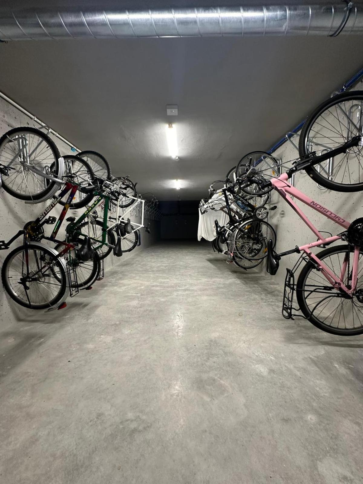 4Summer Kolobrzeg Apartamenty White Blue Sauna & Fitness & Parking 100 Metrow Do Pieknej Szerokiej Piaszczystej Plazy, Wspanialy Widok Z Duzego Tarasu! 100 Meter Zu Einem Schoenen Breiten Sandstrand, Herrliche Aussicht Von Einer Grossen Terrasse! Extérieur photo