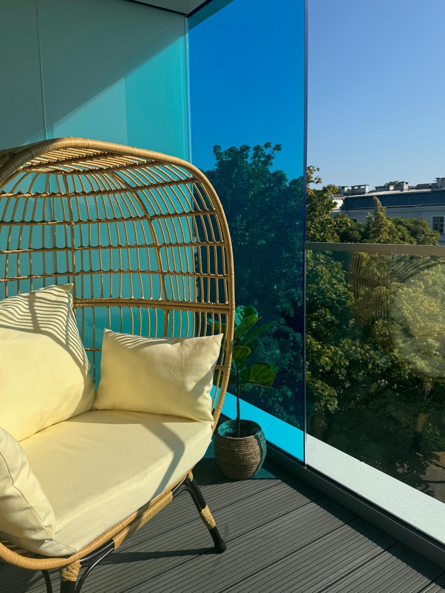 4Summer Kolobrzeg Apartamenty White Blue Sauna & Fitness & Parking 100 Metrow Do Pieknej Szerokiej Piaszczystej Plazy, Wspanialy Widok Z Duzego Tarasu! 100 Meter Zu Einem Schoenen Breiten Sandstrand, Herrliche Aussicht Von Einer Grossen Terrasse! Extérieur photo